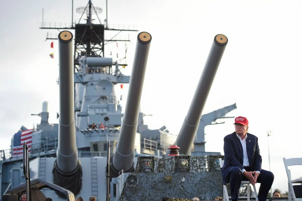 Trump on ship